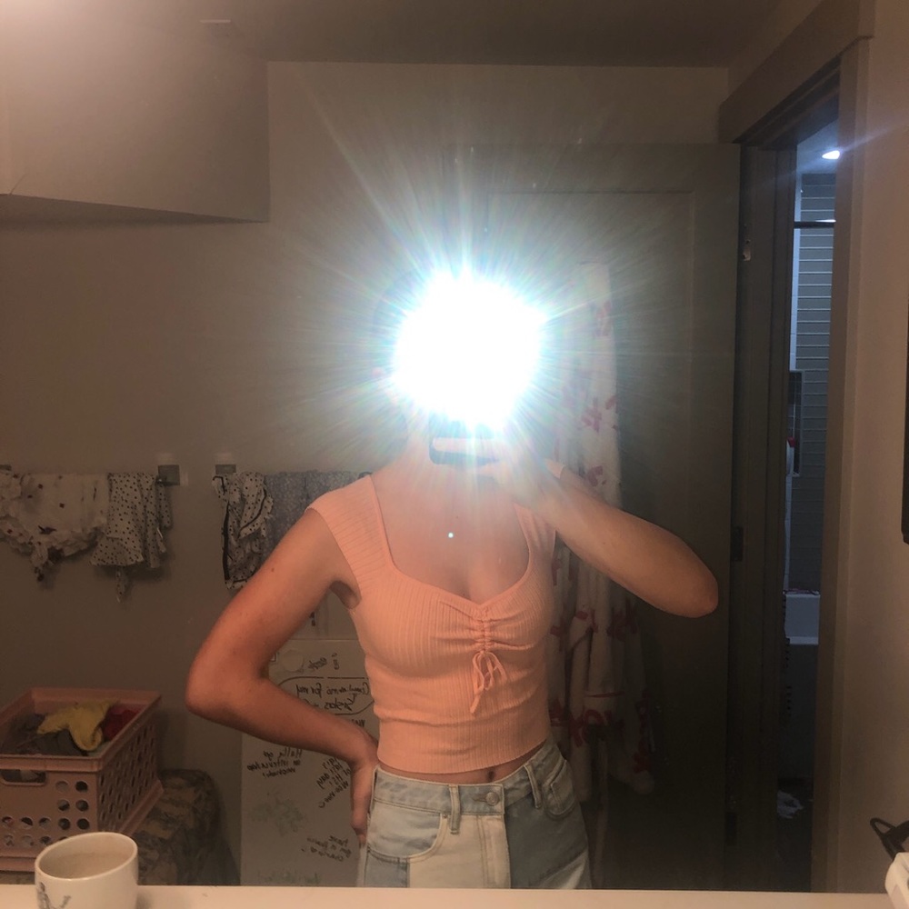 LA Hearts PacSun cinched tee🧡